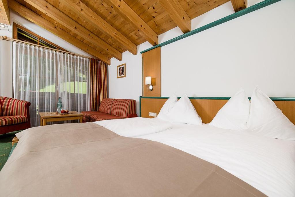 Hotel Langeck Maria Alm am Steinernen Meer Dış mekan fotoğraf